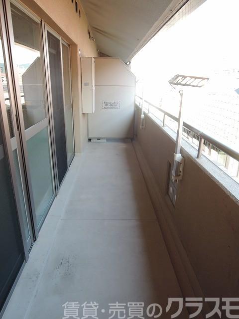 20/28 バルコニー