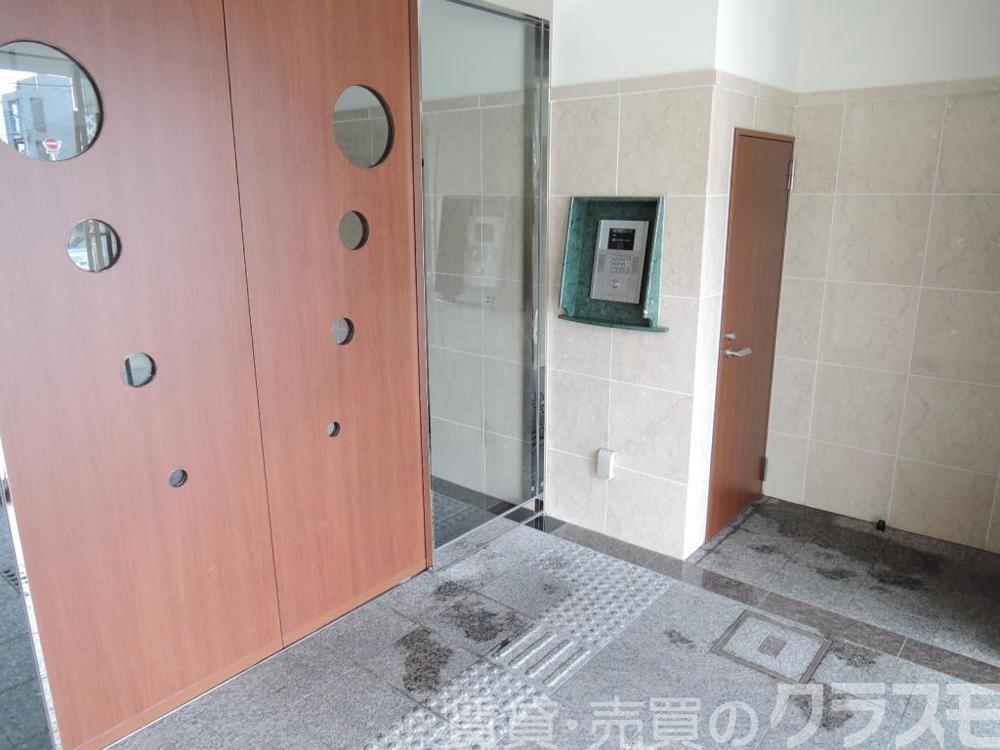 16/24 エントランス