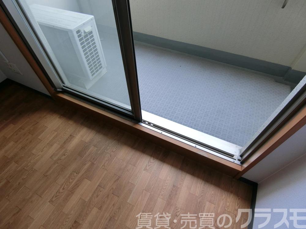 23/30 バルコニー