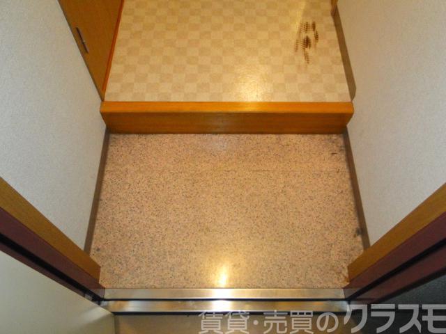 14/30 玄関