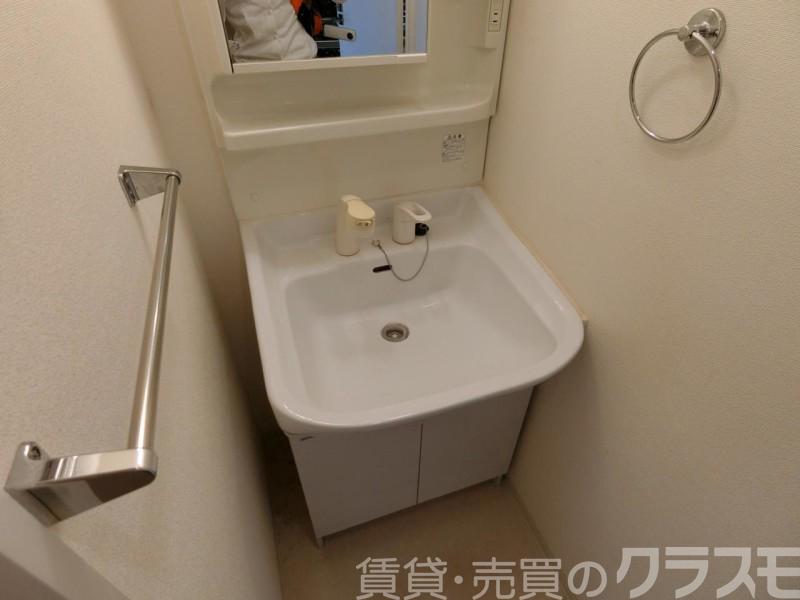 22/30 洗面