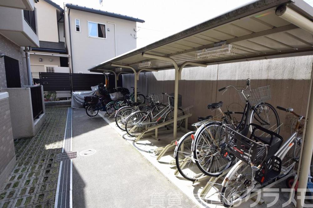 29/30 エントランス