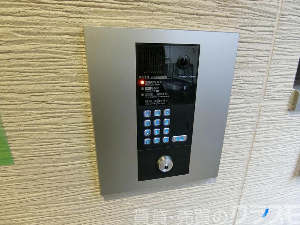 29/30 エントランス