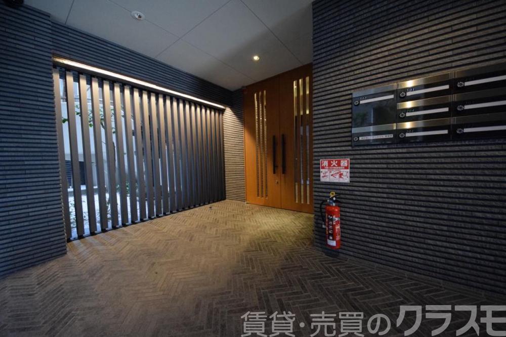 29/30 エントランス