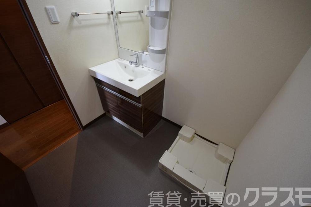 21/30 洗面