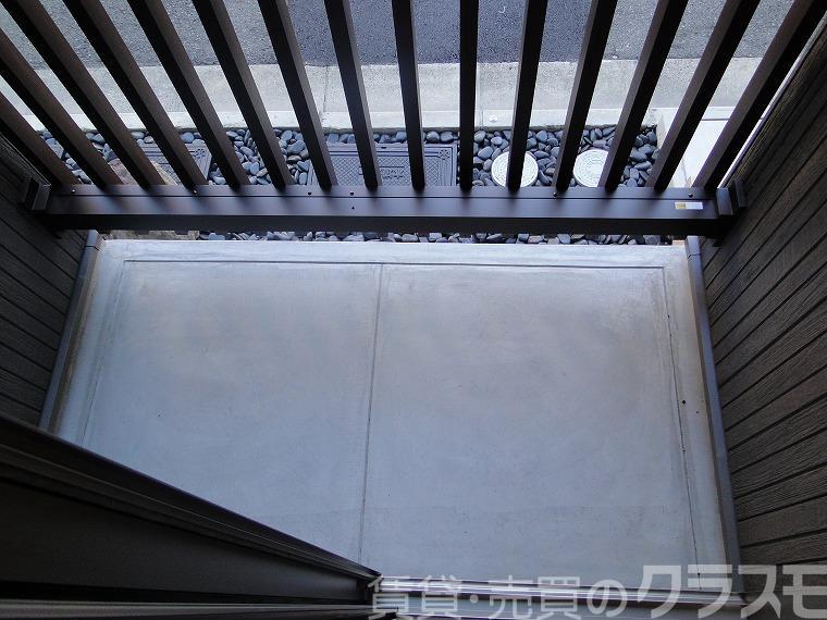 27/30 バルコニー