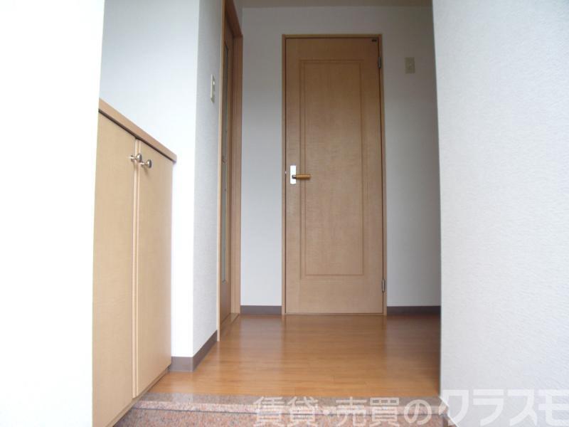 17/30 玄関