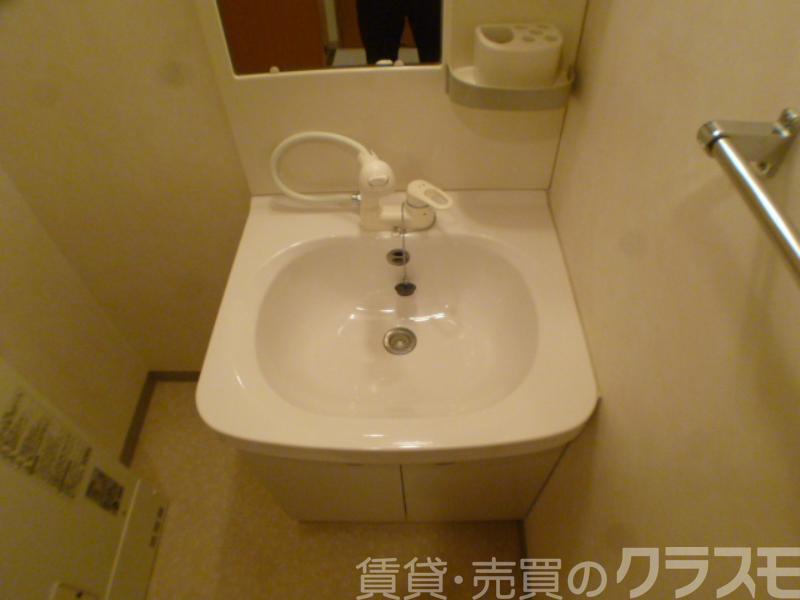 22/30 洗面