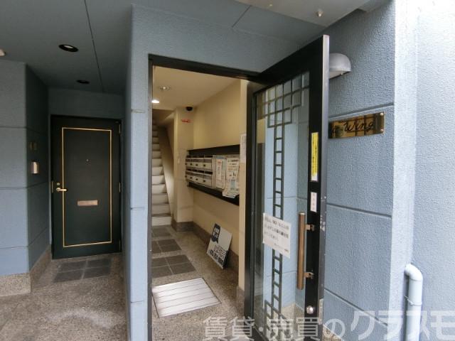 2/3 エントランス