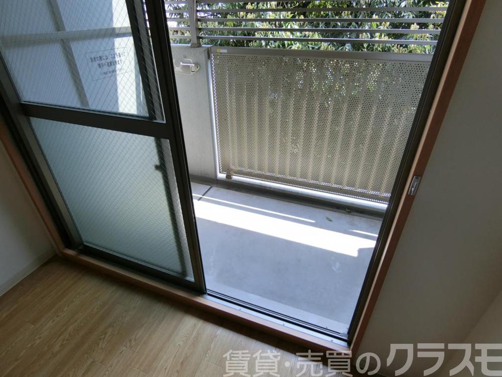 25/30 バルコニー