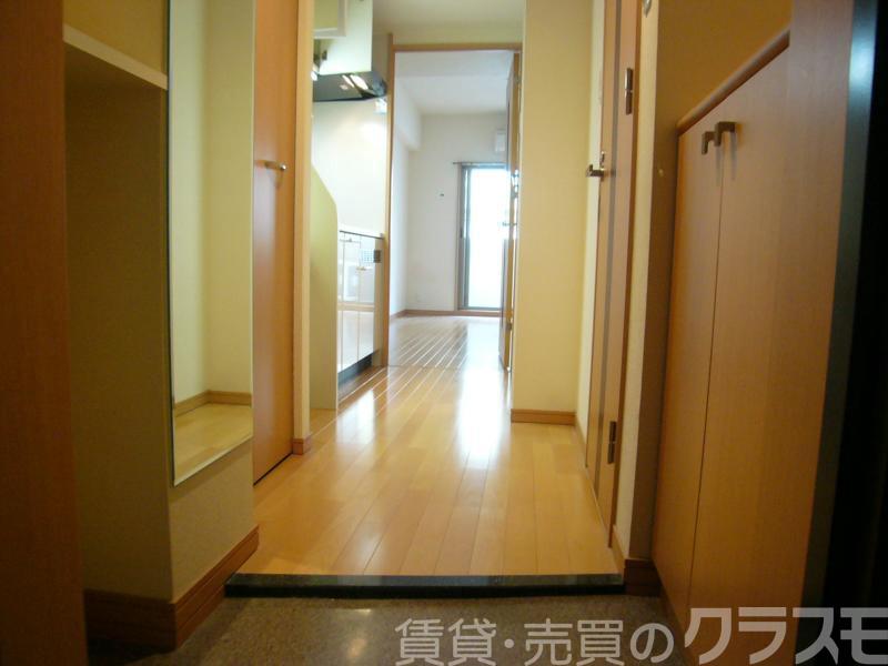 13/30 玄関