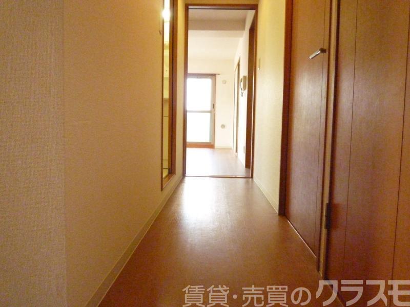 18/30 玄関