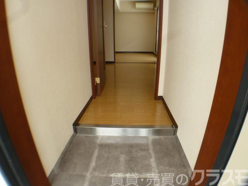 18/30 玄関
