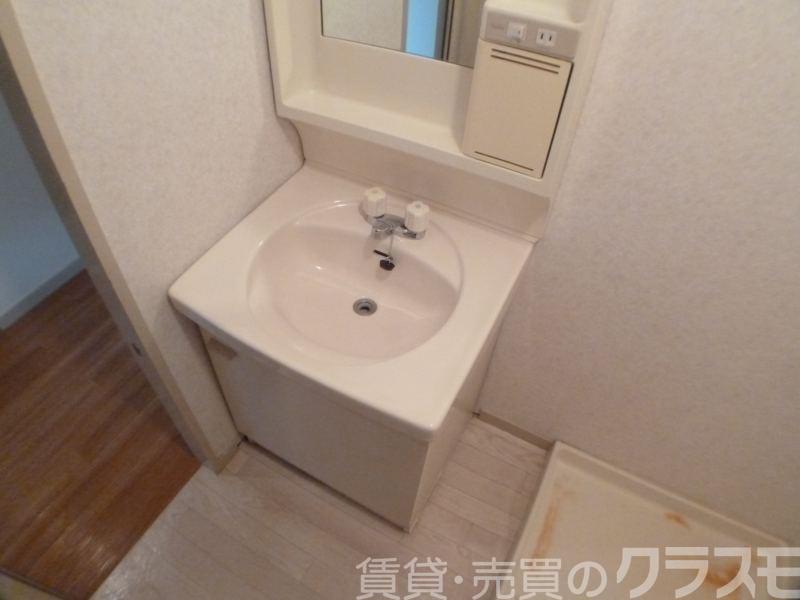 22/30 洗面