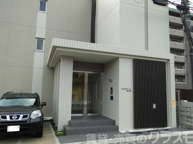 30/30 エントランス