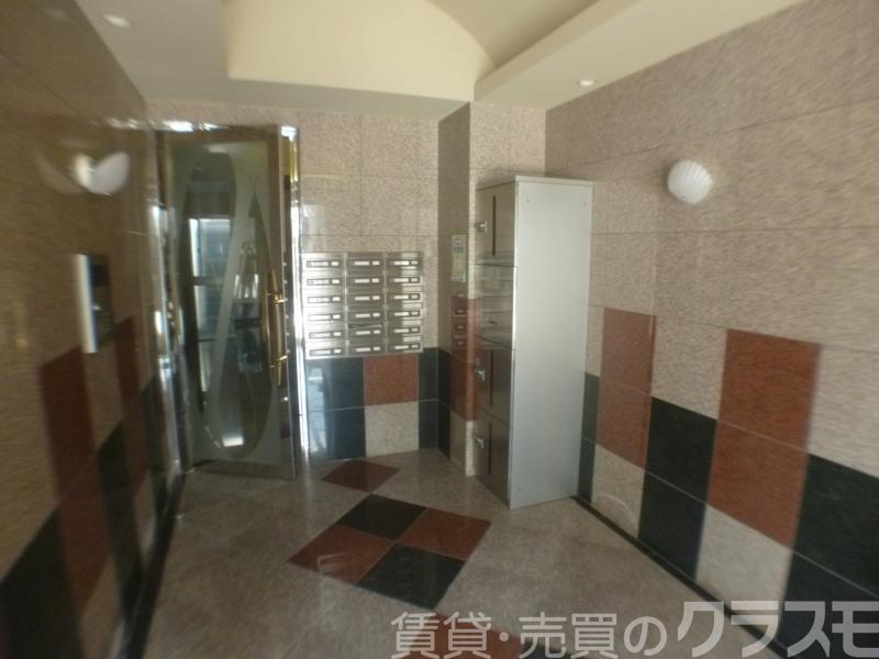 2/3 エントランス