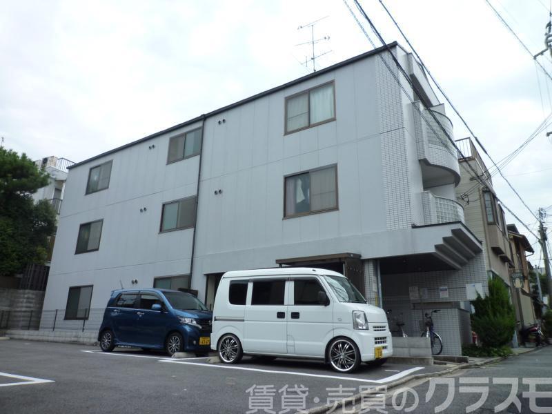 2/3 エントランス