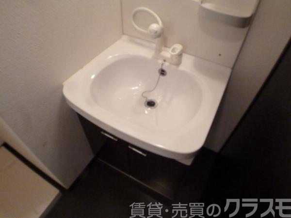 22/30 洗面