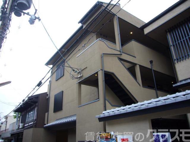 2/2 エントランス