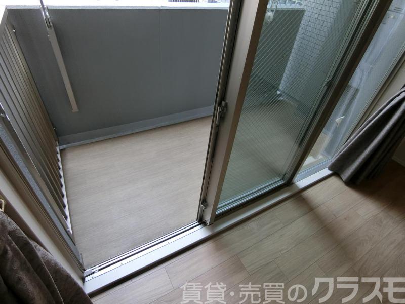 25/30 バルコニー