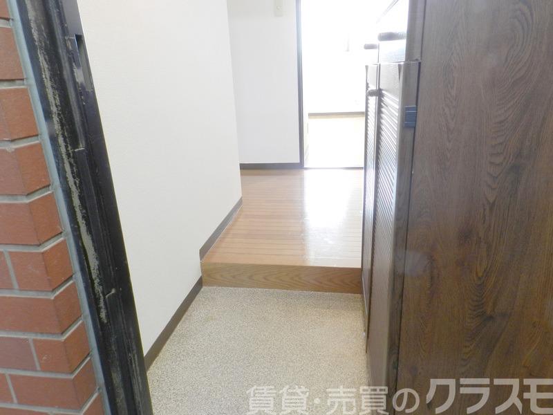 18/30 玄関