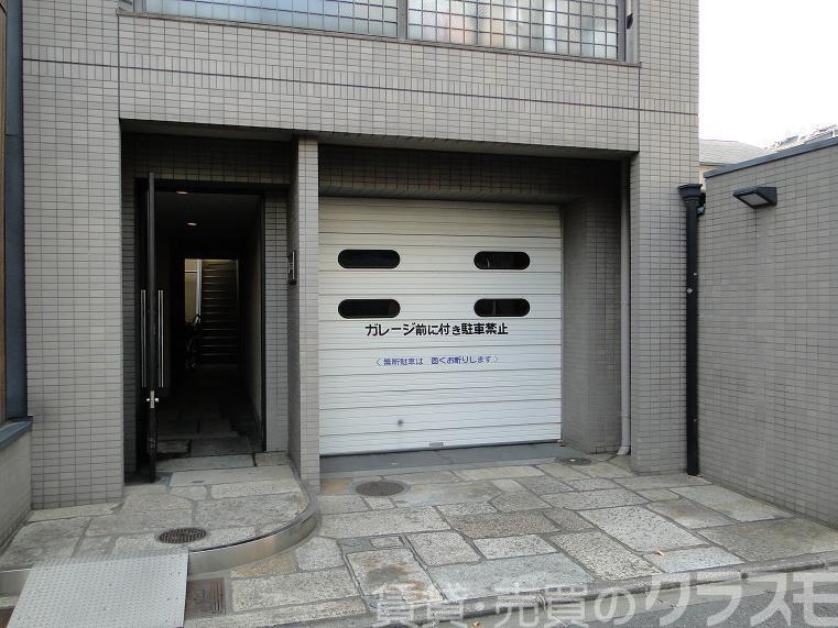 29/30 エントランス