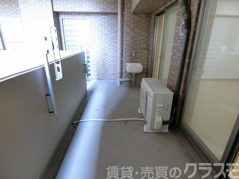 26/30 バルコニー