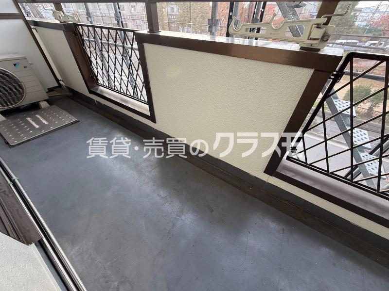 13/26 バルコニー