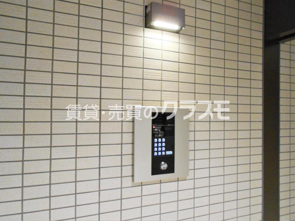 15/27 エントランス