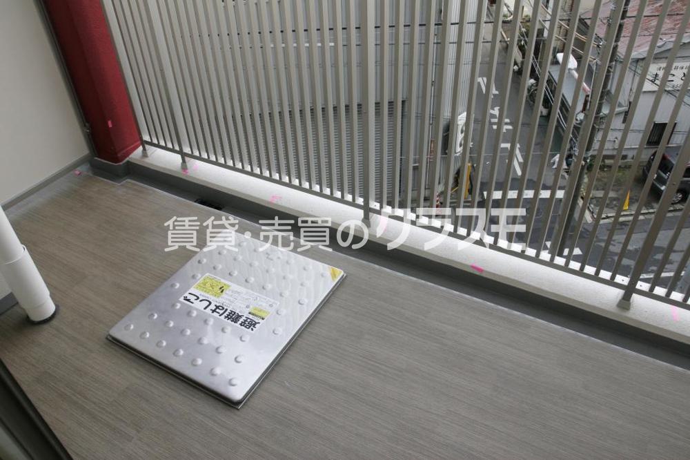 14/30 バルコニー