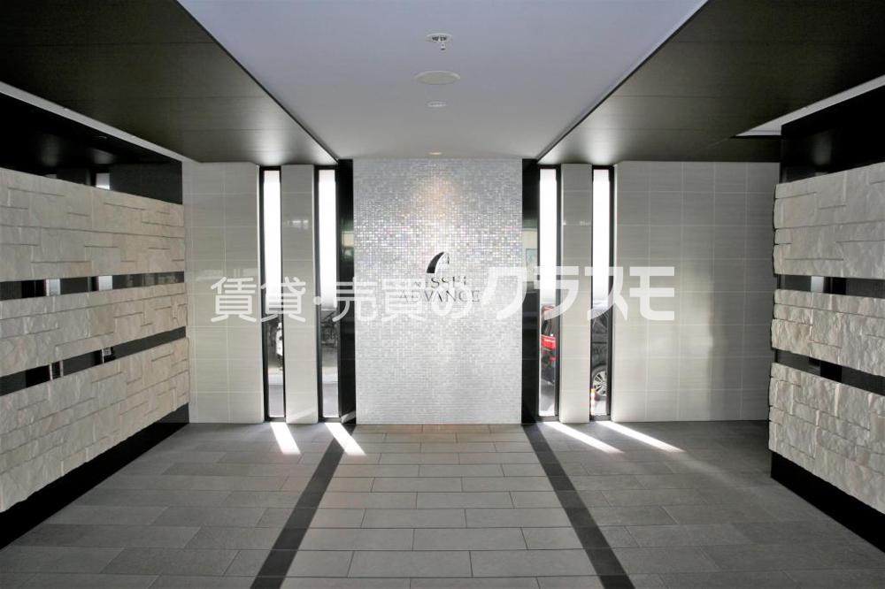 15/27 エントランス