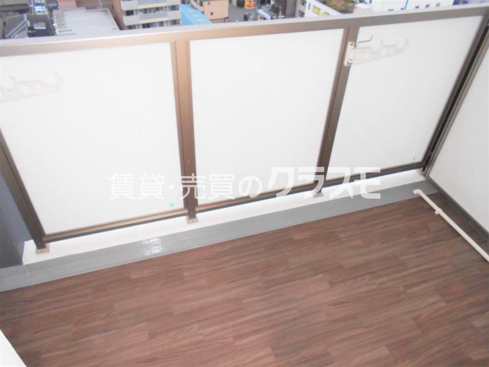 14/28 バルコニー