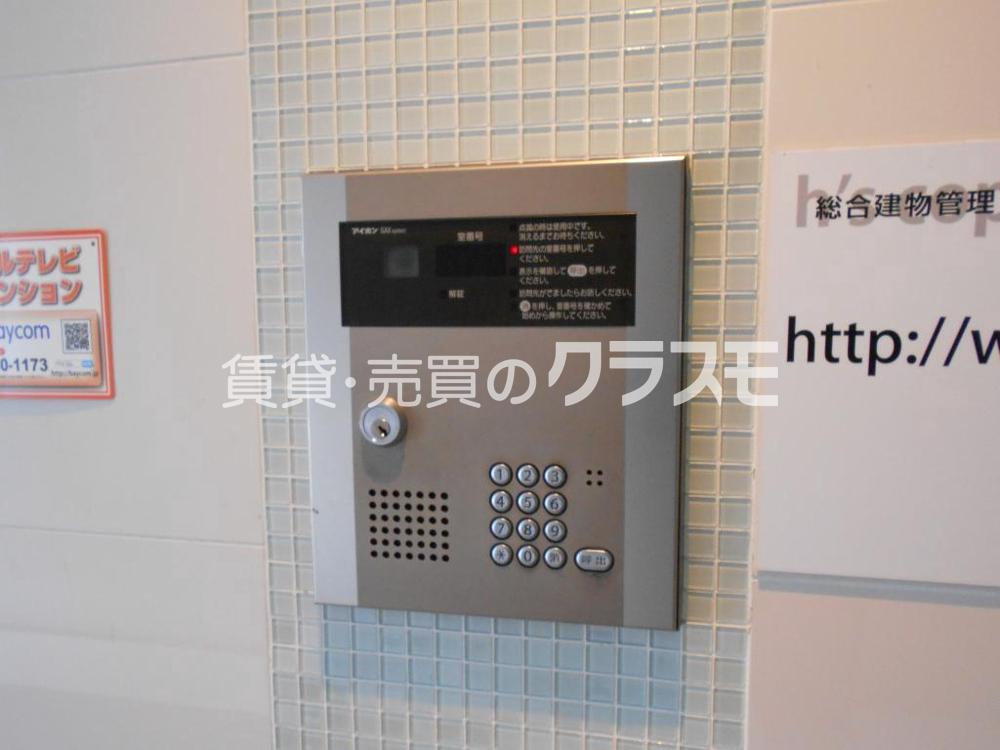 2/2 エントランス