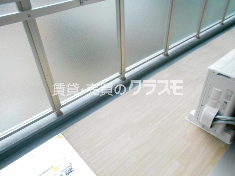 14/27 バルコニー