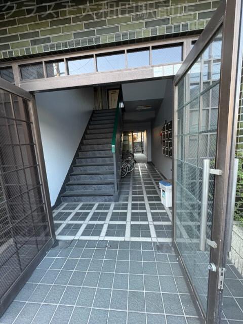 2/6 エントランス