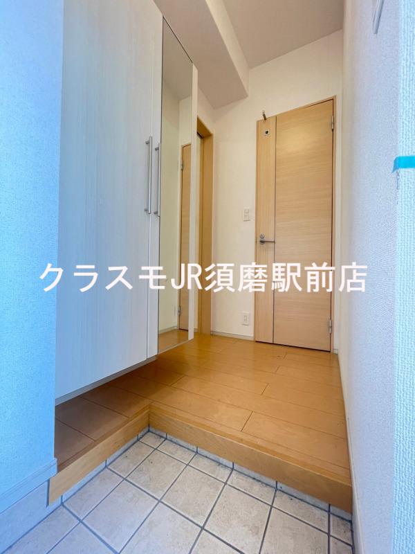 18/30 玄関