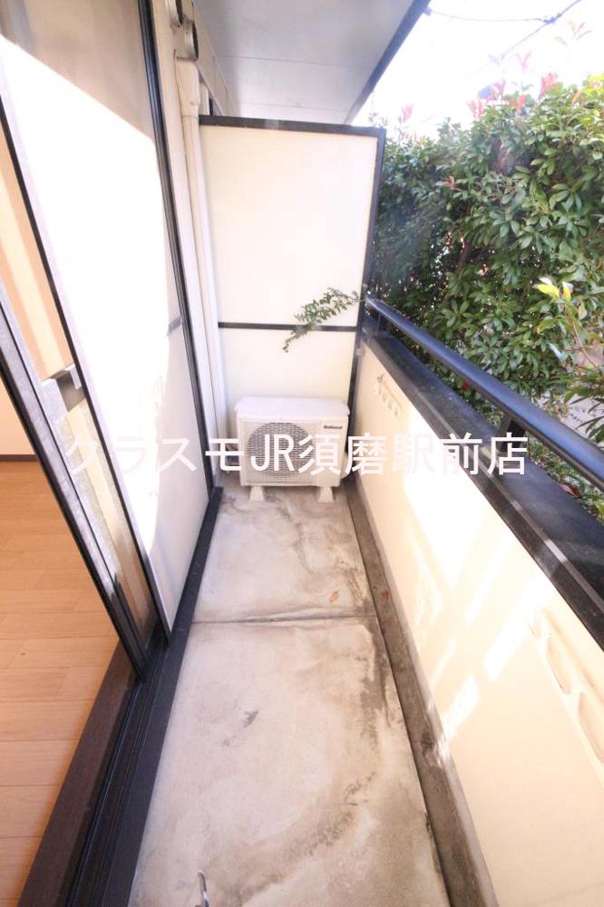 13/30 バルコニー