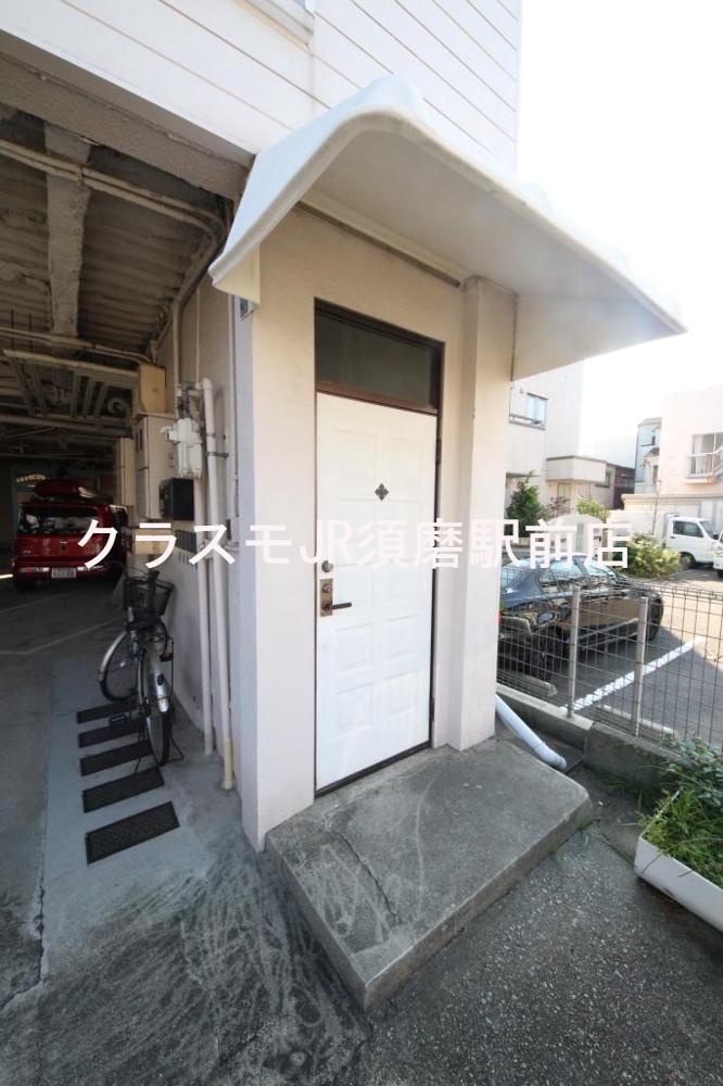 15/19 エントランス