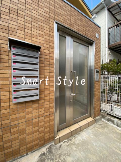 17/26 エントランス