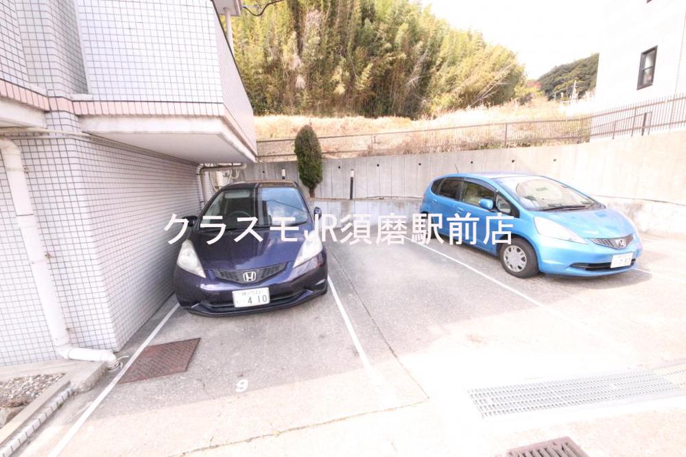 2/10 駐車場