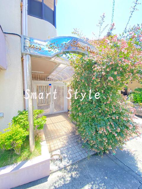 3/7 エントランス