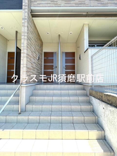 25/30 エントランス