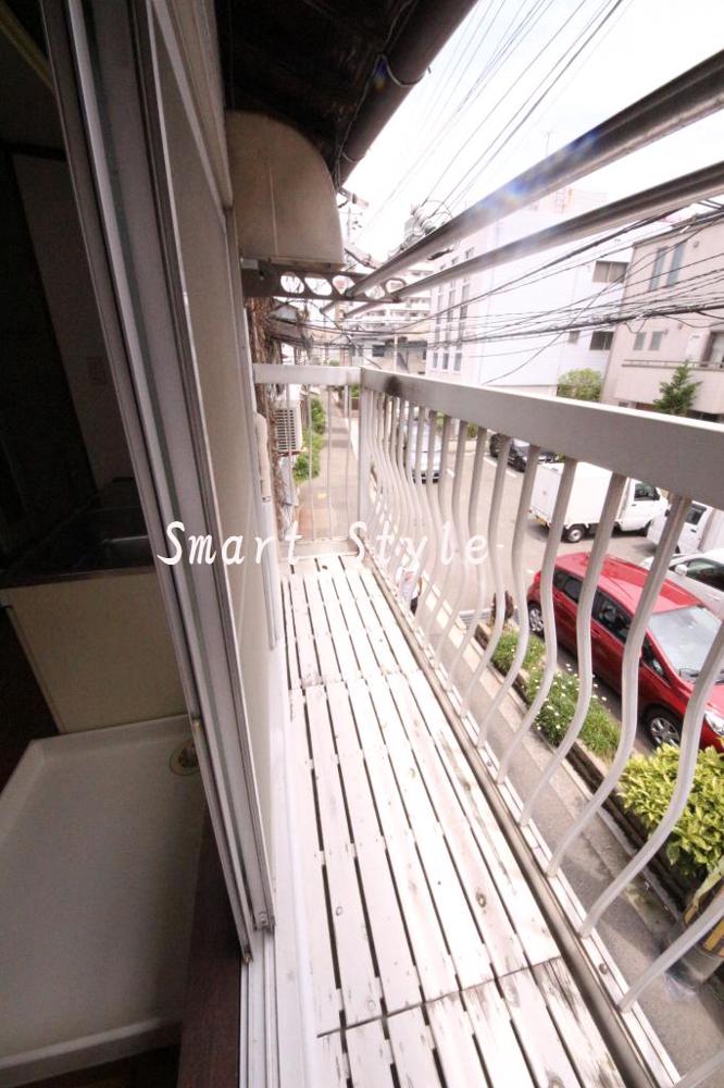 23/30 バルコニー