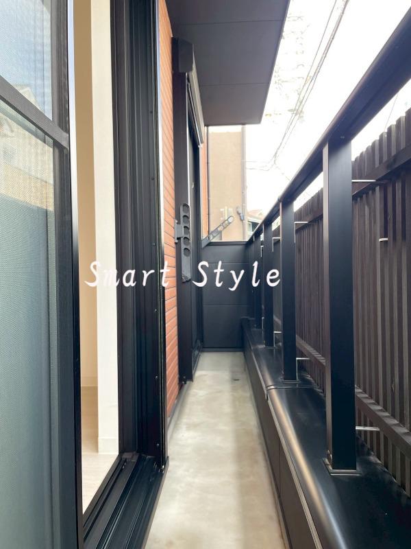 23/30 バルコニー