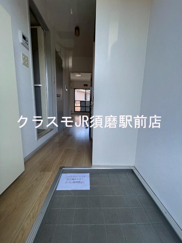 13/30 玄関
