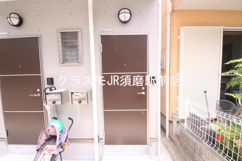 17/27 エントランス