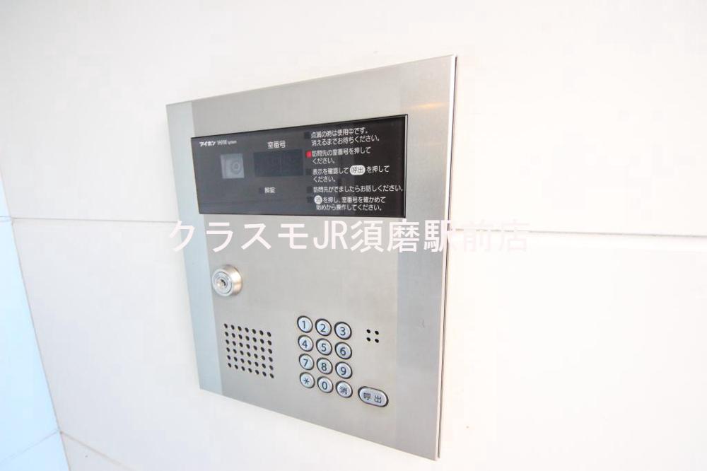 17/27 エントランス