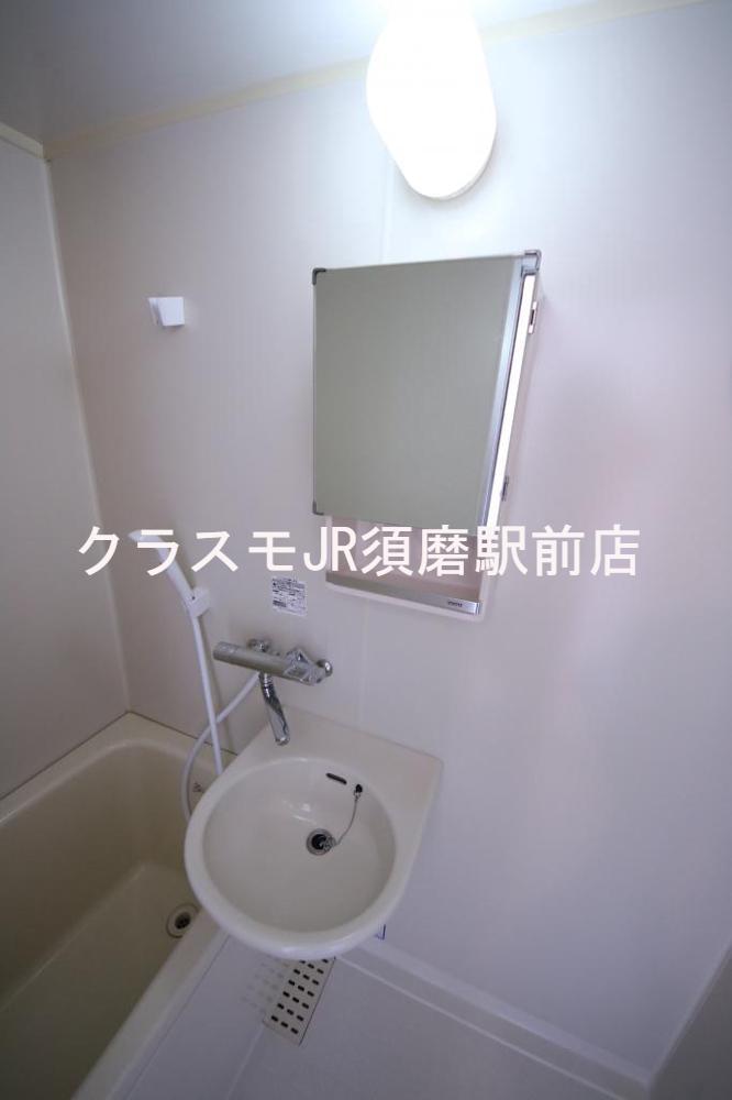 14/28 洗面