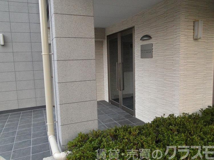 29/30 エントランス