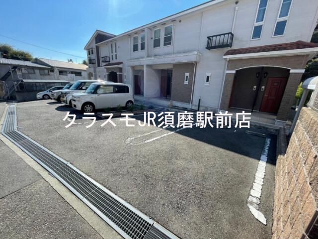18/24 駐車場